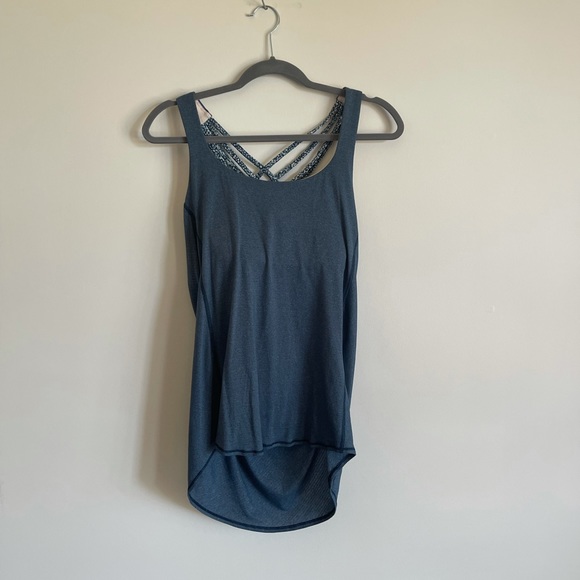 lululemon athletica Tops - Lululemon 2 in 1 - free to be wild tank 8